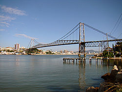 Ponte Hercílio Luz Florianopolis.jpg