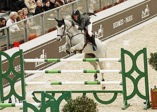 230px-Silvanahdc_saut_hermes_2.jpg