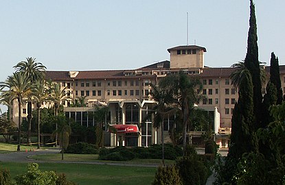 Ambassador Hotel հյուրանոց (ագահության զոհի այրու հետ հանդիպման վայրը)