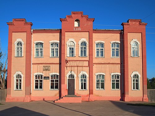 11. Особняк в городе Маркс, Саратовская область Автор — Сергей С. Петров