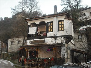 English: Traditional architecture in Melnik, B...