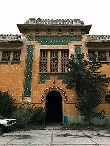 The Neo-Mauresque المجازر القديمة in مقاطعة الحي المحمدي, renovated by هنري بروست in 1922.