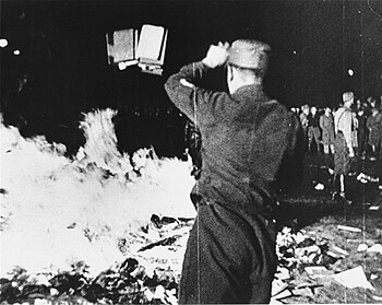 English: 1933 May 10 Berlin book burning -- ta...