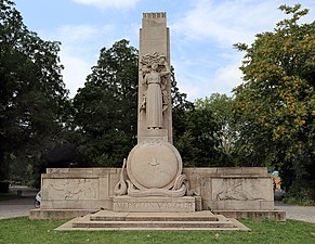 Monument au pigeon voyageur (1936), Lille.