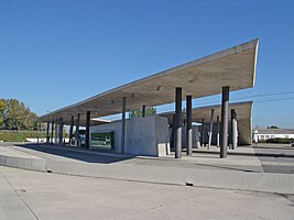 Endhaltestelle der Straßenbahn am Bahnhof Hœnheim