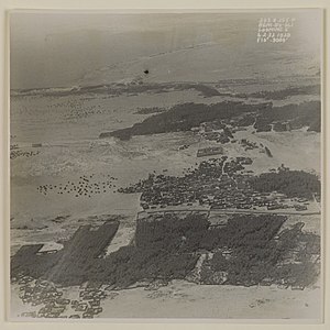 Vista área de Jalan Bani Bu Ali em 4 de fevereiro de 1932
