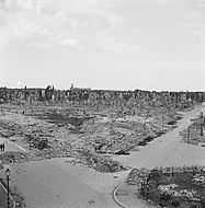 The intense fire made many houses collapse entirely