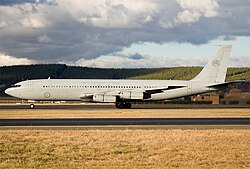 Boeing 707-368C, Australia - Royal Australian Air Force (RAAF) JP489577.jpg