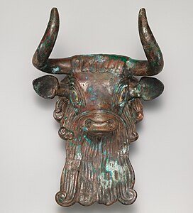 Sumerian bull mascaron for a lyre, c.2600–2350 BC, bronze, inlaid with shell and lapis lazuli, Metropolitan Museum of Art, NYC