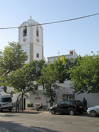 Igreja católica de Santa Bárbara de Nexe