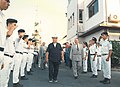 אורח בית הספר מתקבל במשמר כבוד בנמל חיפה
