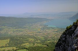 L'agglomération depuis les hauteurs du col de la Cochette