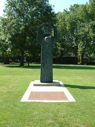 Soviet War Memorial Soviet War Memorial, Geraldine Mary Harnsworth Park, Lambeth, London, UK.jpg