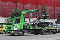 Tow truck in Moscow 01.jpg