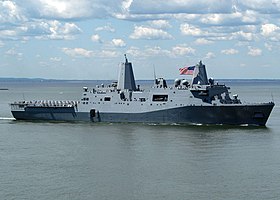 USS San Antonio 2006 vor New York