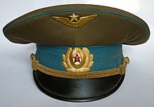 An officer's peaked cap as used by the Soviet Air Force and Soviet Airborne Forces from 1969 to 1991 Ofitserskaia furazhka VVS i VDV VS SSSR.jpg