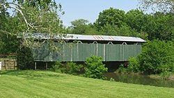 Ballard Road Covered Bridge، northwest of Jamestown