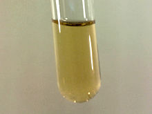 Fluoro liquido a -196°C 1.jpg