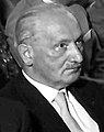 Martin Heidegger (* 1889)