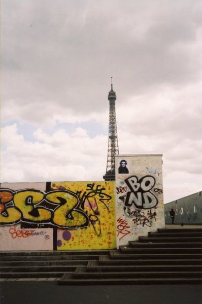 398px-John-hamon-paris.jpg