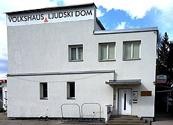 VolXhaus — Volkshaus / Ljudski dom — Ehemaliges Verlags- und Druckereigebäude Volkswille