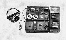 B MK II receiver and transmitter (also known as the B2 radio set) Kofferset 3MK II.jpg