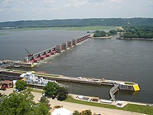 Lock and Dam No. 11, north of Dubuque, Iowa (2007) Lock and Dam 11.jpg