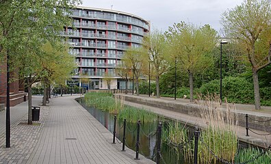 Albion Canal łączący basen z Tamizą