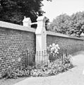 Black and white picture of Gorkum's wife's grave