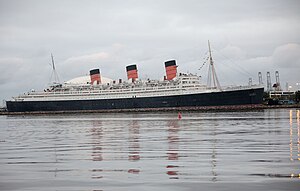 Queen Mary (1936.), jedan od najpoznatijih prekooceanskih brodova.