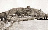 چزیره و صومعه سوان در طی سده ۱۹ام میلادی (پاریس، ۱۸۶۹, T. Deyrolle)