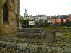 Địa điểm của Đền thờ Thánh Margaret, hiện tại bị đổ nát tại Tu viện Dunfermline, Fife, Scotland.