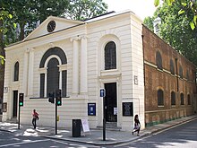 St Botolph's Aldersgate.JPG