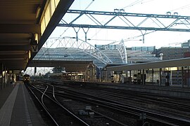 Blick auf den Bahnhof von Gleis 5a