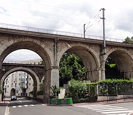 Le viaduc des Bas-Rogers de l'autre côté.