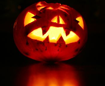 English: A frightful Halloween pumpkin Español...