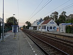 Arrivée d'un train de la ligne S1.