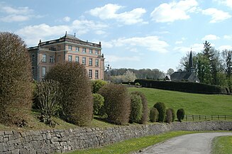 Kasteel en kapel van Saint-Fontaine