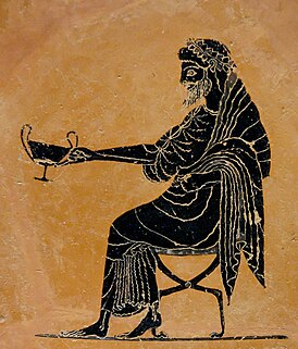 Сидящий Дионис с канфаром. Лицевая сторона чернофигурного блюда. Ок. 520—500 гг. до н. э. Лувр
