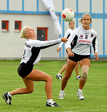 Faustball Frauen.jpg