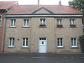 ehem. Schulgebäude mit Lehrerwohnung