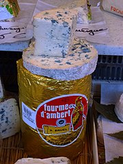 Válcovité balení sýra