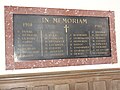 Plaque monument aux morts dans l'église.