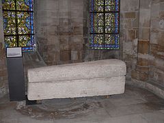Sarcofaag van koningin Aregonda in de kathedraal van Saint-Denis