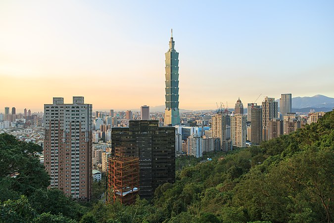 图为台北市的天際線。