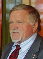 Tom Hughes - Oregon politician.JPG
