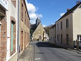The church of Saint-Martin seen from the rue des Rosiers
