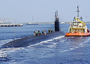 USS Jimmy Carter avseglar från ubåtsbasen i Kings Bay 11 augusti 2005.