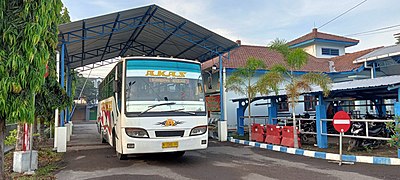 Jalur kedatangan bus antarkota