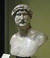 Bustul lui Hadrian: copie aflată la Muzeul Pușkin din Moscova, Federația Rusă, de pe originalul aflat la Muzeul Britanic din Londra